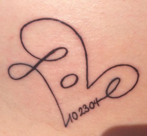 Love tattoo with our wedding date. #tattoo #love #anniversary Wedding Anniversary Tattoo, Wedding Date Tattoos, Marriage Tattoos, Anniversary Tattoo, Partner Tattoos, Cute Couple Tattoos, Date Tattoos, Tattoo Wedding Rings, Tattoo Wrist