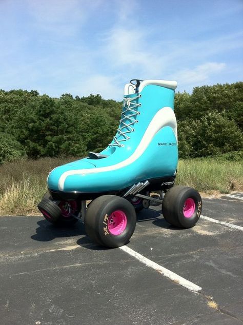 Roller Derby Art, Carnival Parade, Image Meme, Skate Party, Roller Girl, Weird Cars, Burton Snowboards, X Games, Roadside Attractions