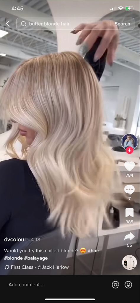 Vanilla Blonde Hair, Scandinavian Blonde, Butter Blonde Hair, Current Hair Trends, Vanilla Blonde, Blonde Hair Goals, Bright Blonde Hair, Medium Blonde Hair, Honey Blonde Hair