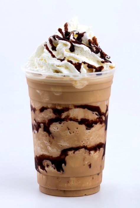 How To Make A Chocolate Frappuccino, Starbucks Chocolate Frappuccino, Chocolate Frappuccino Recipe, Mocha Frappe Recipe, Chocolate Syrup Recipes, Mocha Drink, Starbucks Chocolate, Frappe Recipe, Resipi Kek