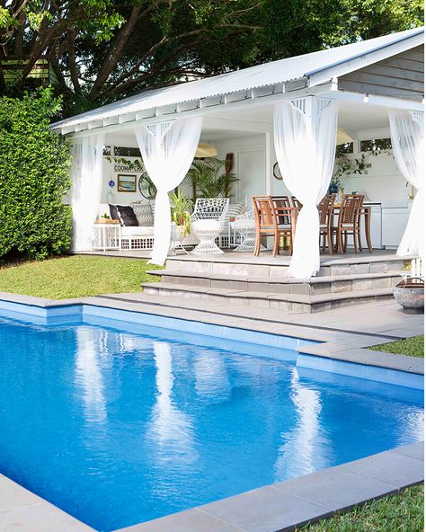 Home Beautiful shared a post on Instagram: “Chic white net curtains bring a resort feel to this Asian-inspired pool house and garden.☀ 📸…” • Follow their account to see 2,375 posts. Pool Gardens Australia, Cabana Ideas Backyard, Backyard Pool Cabana, Pool Cabana Ideas, Pool Gazebo, Pool House Decor, Modern Pool House, Pool House Designs, Pool Cabana