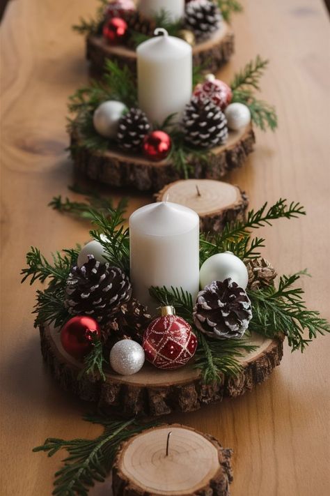 Decoration Christmas Table, Idea For Christmas Decorating, Table Xmas Decorations, Christmas Decoration For Table, Deco Table Nature, Christmas Table Decoration Ideas, Deco Noel Table, Decoration Noel Nature, Centre Table Noel