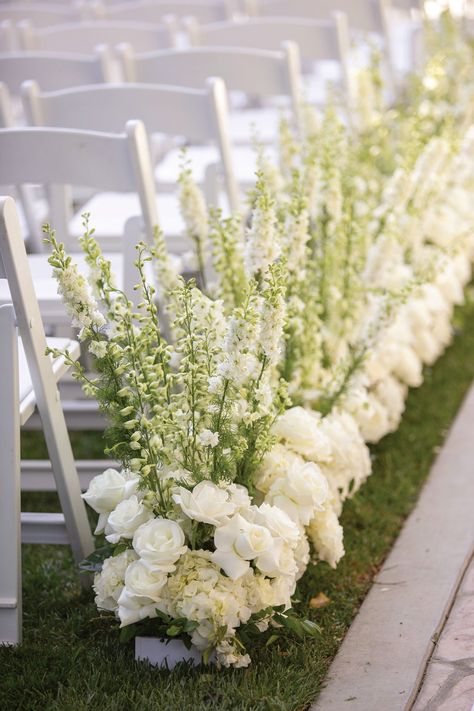 Chapel Flowers, Green Hydrangea Wedding, Ceremony Flowers Aisle, Ceremony Planning, White Hydrangea Wedding, Wedding Ballroom, Beautiful Floral Arrangements, Ceremony Florals, Long Tables