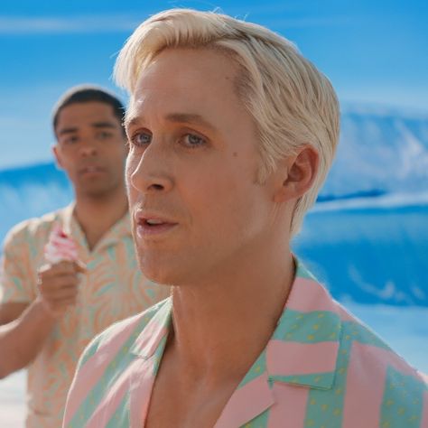 Ken In Barbie, Drive Ryan Gosling, Ryan Gosling Ken, Pictures With No Context, Im Just Ken, Ryan Gosling Meme, Margot Robbie Movies, Skin Salon, Meme Guy