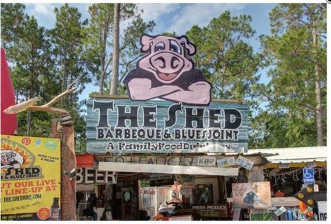 These 10 Restaurants In Mississippi Don't Look Like Much...But WOW, They're Good Mississippi Vacation, Ocean Springs Mississippi, Famous Restaurants, Mississippi Blues, Mississippi Travel, Usa Places To Visit, Ocean Springs, Restaurant Website, Bbq Restaurant