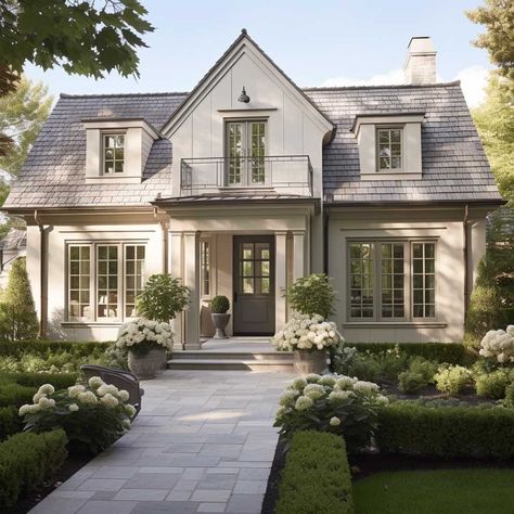 3+ Perfect Light Exterior Paint Colors for Small Houses • 333k+ Inspiring Lifestyle Ideas & Images Outside House Paint Colors Ideas Brick Exteriors, Small French Style House, Light Brick Home Exterior, House Exterior French Country, Paint Colors For Small Houses, Beige Brick House Exterior, Light Exterior House Colors, Cream Exterior House Color, White Stone House Exterior