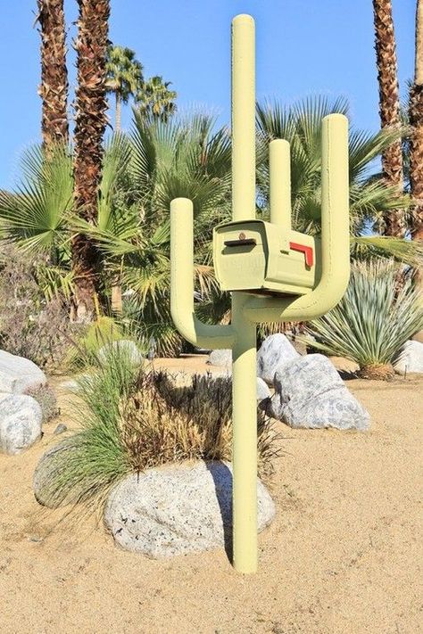 Cactus Mailbox < needed for desert living Palm Springs Restaurants, Desert Homes, Design Exterior, Buy Original Art, Dream House Decor, My New Room, Dream Home Design, Decoration Design, Mailbox