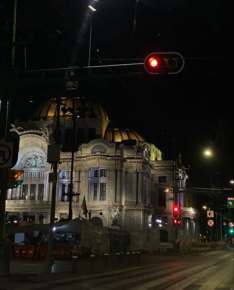 Mexico City Nightlife, Mexican City, City Nightlife, Pretty City, 2024 Vision, Mexico City, Travel, Instagram