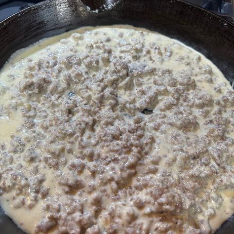 Carnivore Sausage Gravy Carnivore Ground Beef Soup, Carnivore Sausage Gravy, Carnivore Gravy Recipe, Carnivore Gravy, Ground Beef Carnivore Recipes, Carnavoir Diet, Carnivore Dessert Recipes, Carnival Recipes, Carnivore Dinner