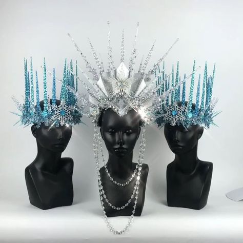 Ice Crown Diy, Diy Headgear, Ice Queen Crown, Easy Homemade Costumes, Ice Burg, Ice Crown, Ice Queen Costume, Ice Fairy, Queen Halloween Costumes