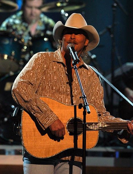 Alan Jackson Aesthetic, Alan Jackson Music, Jackson Aesthetic, Alan Jackson, Greatest Hits, Western Wear, Music, How To Wear, Quick Saves