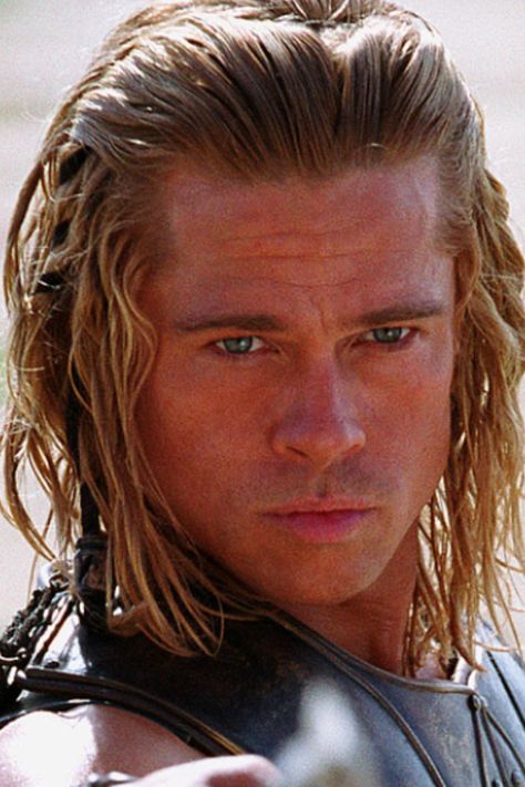 From the movie Troy Brett Pitt, Brad Pitt Troy, Troy Movie, Brad Pitt Haircut, Brad Pitt Hair, Brad Pitt Movies, Kris Kristofferson, Richard Gere, Jesse James