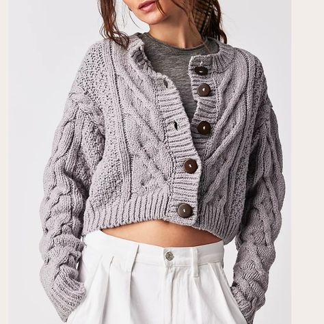 Slouchy sweater outfits