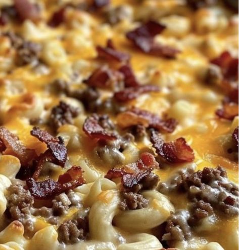 Bacon Cheeseburger Mac and Cheese: A Delicious Twist on a Classic Dish Introduction Mac and cheese is a classic comfort food that never fails to satis... Bacon Cheeseburger Mac And Cheese, Mac N Cheese Bacon, Cheeseburger Mac And Cheese, Cheeseburger Mac, Mexican Street Corn, Pickling Jalapenos, Bacon Cheeseburger, Elbow Macaroni, Crumbled Bacon