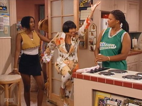 Living Single Outfits, Maxine Shaw, Law Outfits, Moon Gemini, Black Sitcoms, Arnold And Helga, Black Tv Shows, 90’s Nostalgia, Virgo Sun