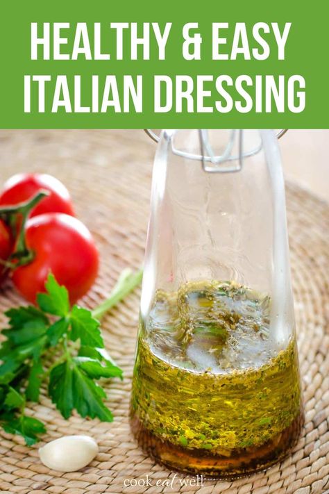 Easy Italian Dressing Recipe, Healthy Italian Dressing, Italian Side Salad, Vinegrette Recipe, Easy Italian Dressing, Keto Dressing, Easy Homemade Italian Dressing, Italian Salad Dressing Homemade, Paleo Salad Dressing