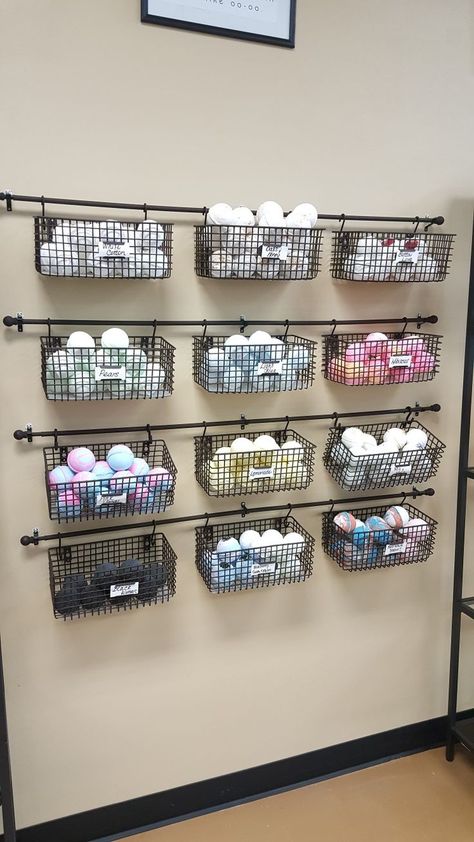 Soap Boutique Store Displays, Retail Store Bathroom Ideas, Bath And Body Display Ideas, Backroom Organization Retail, Bath Store Display, Mobile Soap Shop, Retail Soap Display Ideas, Soap Making Room Ideas, Bathbomb Display Retail