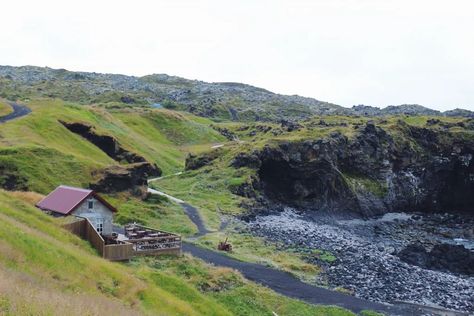 Here’s a map of my favorite places to visit in the Snæfellsnes Peninsula. Often referred to as “Iceland in Miniature,” the Snæfellsnes Peninsula showcases Snaefellsnes Peninsula, Best Places To Visit, Travel Stories, Most Beautiful Places, Travel Bucket List, Cool Places To Visit, Nature Lover, Iceland, Photo Inspiration