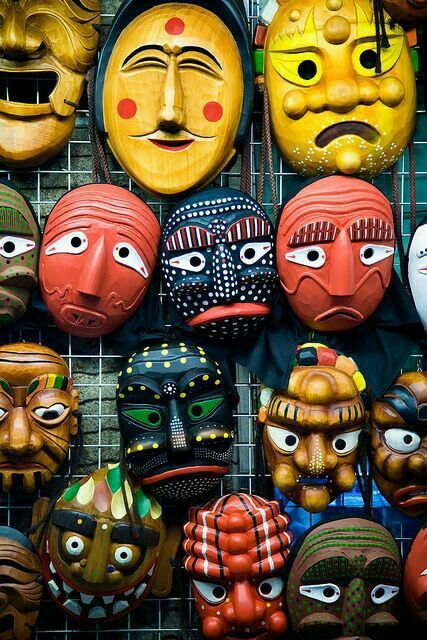 Korean Mask, Afrikaanse Kunst, Korea Travel, Masks Art, Korean Art, African Masks, Korean Traditional, Seoul Korea, Asian Art