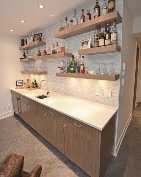 25 Basement Bar Ideas for a Stellar Rec Room Downstairs Basement Bathrooms, Basement Remodel Ideas, Wet Bar Basement, Rustic Basement Bar, Basement Wet Bar, Basement Bar Ideas, Home Wet Bar, Bathrooms Ideas, Home Bar Rooms