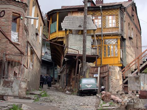 Crumbs Aesthetic, Run Down City, Run Down House, Utopia Dystopia, Derelict Buildings, Georgia Country, Chinese Architecture, Urban City, Travel Photo