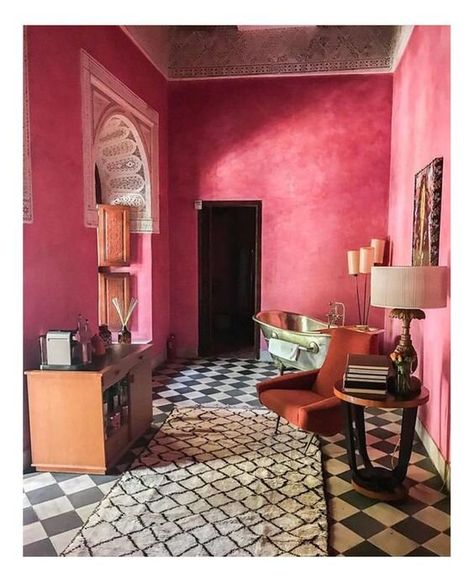 Mexican Interior Design, Mexican Interiors, Modern Mexican, Mexican Home, Mexican Decor, Pink Walls, Beni Ourain, Wall Colors, Marrakech