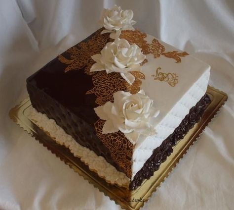 Square Cake Designs, Square Cake Design, Outfit Ideas Wedding, Cake Designs For Girl, Sheet Cake Designs, Chocolate Cake Designs, Pastel Cakes, Mexican Dessert Recipes, Luxury Cake