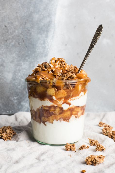 Caramel Apple Crisp Yogurt Parfait — Flourishing Foodie Yogurt Parfait Recipe, Caramel Apple Crisp, Meals Breakfast, Caramel Ingredients, Creamy Yogurt, Parfait Desserts, Healthy Lunch Snacks, Parfait Recipes, Granola Breakfast