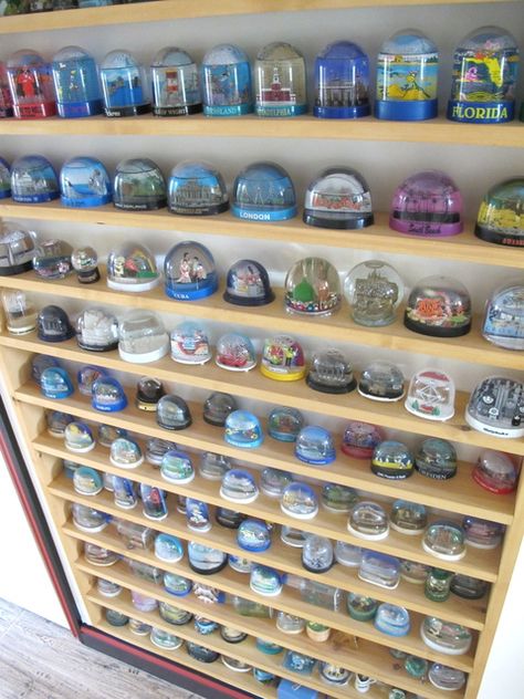 One day I will have a specific and permanent display area for all of my snowglobes too! Globe Display, Vintage Snow Globes, Souvenir Display, Oncology Nurse, Southeast London, Travel Wall Decor, Travel Keepsakes, London Home, Water Globes