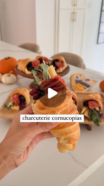 Cornucopia Crescent Rolls, Holiday Charcuterie Cups, Puff Pastry Cornucopia, Cornucopia Charcuterie Cups, Mini Cornucopia Charcuterie, Crescent Roll Cornucopia Charcuterie, Hand Held Appetizers, Cornucopia Charcuterie, Cresent Roll Cornucopia