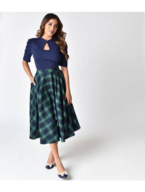 Voodoo Vixen Emerald & Navy Blue Plaid May Circle Skirt 1950s Poodle Skirt, Fifties Fashion, Poodle Skirt, Pin Up Outfits, Dapper Day, Century Clothing, Full Circle Skirts, Pencil Skirts, Plaid Fashion