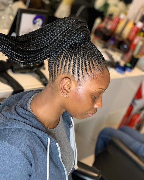 Feeding Ponytail Braids, Abuja Styles, Small Feed In Braids Ponytail, Pony Braid Hairstyles, Straight Up Cornrows Black Women, Ket Braids, Straight Up Braids African, Straight Up Braids, Feed Braids