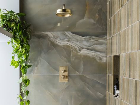 Gallery Onyx Tile Bathroom, Green Onyx Tile, Onyx Tile, Outdoor Porcelain Tile, Mandarin Stone, Marble Showers, Visual Style, Large Tile, Tile Trends