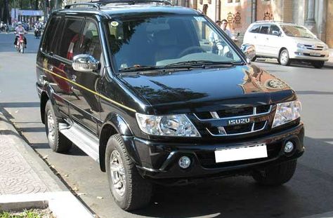 Isuzu Crosswind car model Isuzu Panther, Panther Images, Isuzu Motors, 7 Seater Suv, Baby Driver, Isuzu D Max, Chevrolet Trailblazer, Upload Image, Car Brand