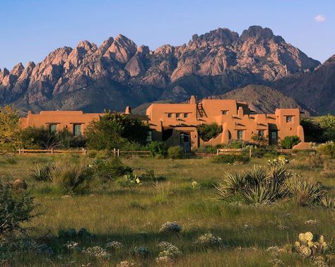 About — Classic New Mexico Homes New Mexico Adobe Homes, New Mexico Ranch House, New Mexico Ranch, New Mexico Aesthetic, Southwest Architecture, El Rancho Hotel New Mexico, Earthships Taos New Mexico, High Desert Landscaping, New Mexico Horse Ranch