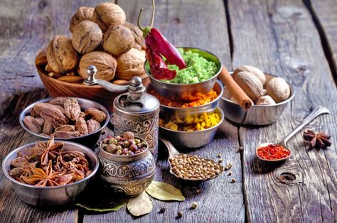 Indian Medicine, Ancient Ayurveda, Indian Incense, Indian Philosophy, Ayurvedic Remedies, Kitchen Spices, Indian Food, Eating Habits, Ayurveda