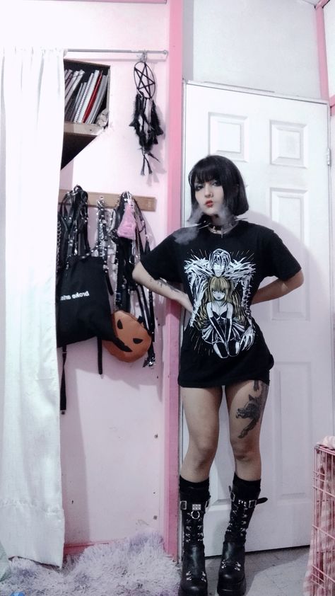 Trans Goth Aesthetic, Goth Sleepover, Infp Outfits, Trans Goth, Thick Goth Outfits, Chubby Goth, Goth Girl Outfits, Trans Outfit