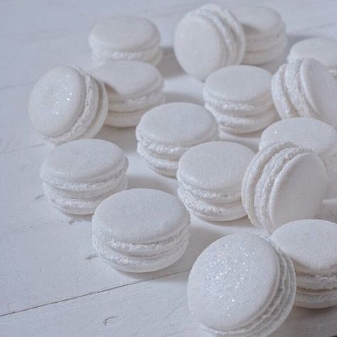 White Macaroons, White Aesthetic Photography, Aesthetic Products, Cute And Aesthetic, Rainbow Aesthetic, Gray Aesthetic, Black And White Aesthetic, White Picture, Aesthetic Colors