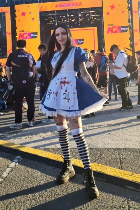 Dark Alice Costume, Alice Madness Returns Halloween Costume, Evil Alice In Wonderland Costume, Alice In Madness Costume, Alice Madness Costume, Alice In Borderland Costume, Alice In Madness Cosplay, Alice Madness Returns Costume, Halloween Costumes Individual