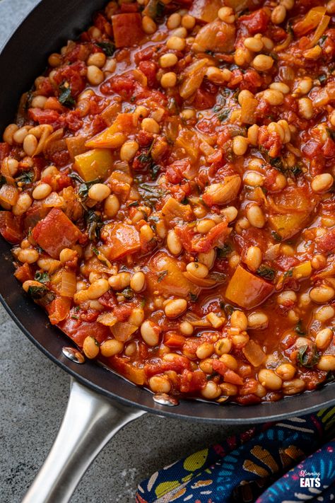 Pulses Recipes, Mediterranean Recipes Healthy, White Bean Recipes, Mediterranean Diet Meal Plan, Easy Mediterranean Diet Recipes, Bean Stew, Spinach Stuffed Mushrooms, Mediterranean Diet Recipes, Tomato Recipes