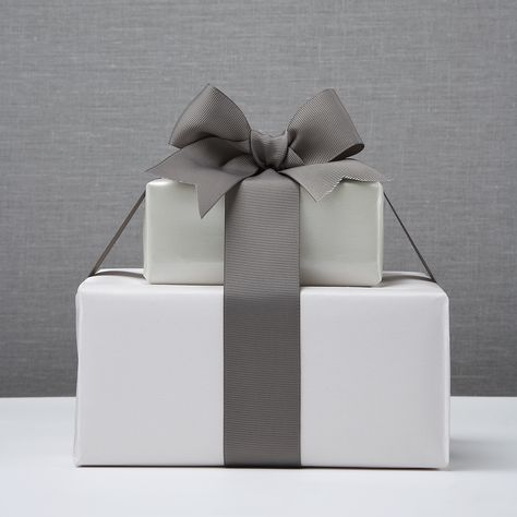 Harrods Wedding Gift Service (Second Floor). http://www.giftbureau.harrods.com Stacked Gift Wrapping, Big Box Gift Wrapping Ideas, Wedding Present Wrapping, Gray Ribbon, Xmas Gift Wrap, Birthday Room Decorations, Wedding Gift List, White Wrapping Paper, Wedding Gift Wrapping