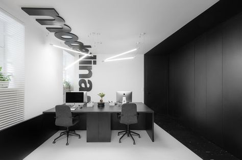 Business Office Interior Design, Small Office Design Interior, Black And White Office, Small Office Design, Container Office, Showroom Interior Design, The Time Has Come, White Office, New Office