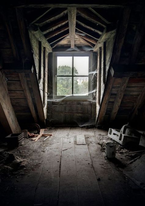 A dusty attic inside an abandoned house in Belgium Attic Aesthetic, Abandoned Attic, Dusty House, Scary Houses, Dusty Attic, Attic Window, Creepy Houses, Building Aesthetic, Abandoned House