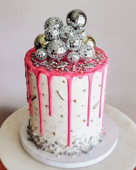 Sprinkle Drip Cake, Disco Ball Cake, Cowgirl Birthday Cakes, Disco Cake, Cowgirl Cakes, Disco Birthday Party, Ball Cake, Cowgirl Birthday Party, Cute Birthday Ideas