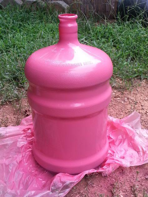 Painted 5 gallon water jug...mine isn't 5 gallons nor does it look LIKE this, but it will be painted to look like a tree stump. 5 Gallon Water Bottle, Gallon Water Jug, Bucket Ideas, Diy Storage Rack, Backyard Seating Area, Bucket Gardening, Gallon Water Bottle, Money Jars, Diy Xmas Gifts