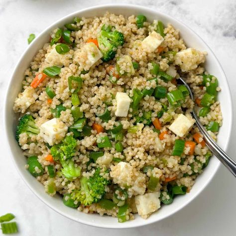 Millet Fried Rice, Foxtail Millets Recipes Indian, Foxtail Millet Recipes, Millets Recipes Indian, Millet Bowl, Paneer Fried Rice, How To Cook Millet, Millets Recipes, Curd Rice Recipe