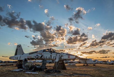 The 10 Most Insane Abandoned Places in Arizona Fuji X100, Arizona Adventure, Abandoned Ships, Arizona Travel, North America Travel, America Travel, Abandoned Places, Graveyard, Tucson