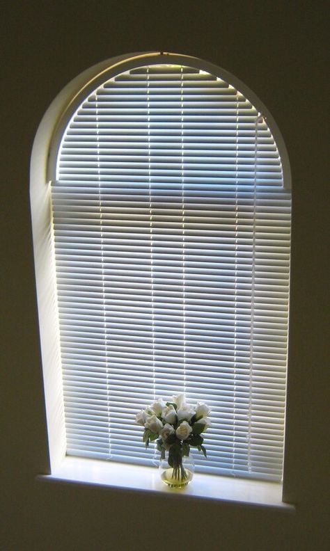 Round Windows Curtains, Curtains For Round Top Windows, Arched Windows Curtains, Arch Window Blinds, Round Window Curtains, Arch Window Covering Ideas, Arch Window Curtains, Rounded Window Curtains, Blinds For Arched Windows