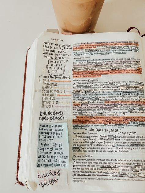 Annotating Bible, Beach Vsco, Bible Journaling Ideas Drawings, Bible Doodling, Bible Journal Notes, Inspire Bible Journaling, New Bible, Bible Study Notebook, Christian Bible Study