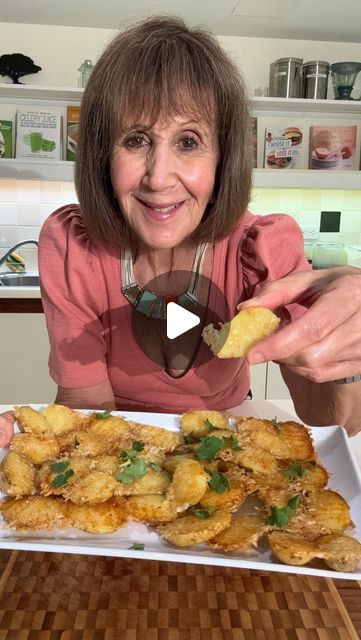 Rose Reisman on Instagram: "These Parmesan crusted mini potatoes are guaranteed to be a hit!   Serve them up as a side at your next dinner. They are crunchy, flavourful and make a gorgeous presentation.   Give them a shot and let me know what you think! Recipe ⬇️  INGREDIENTS  1 lb baby potatoes (white or red) sliced in half  3 tbsp olive oil  1/8th tsp salt  1/4 tsp paprika  1/8th tsp chilli powder  2/3 cup grated Parmesan cheese   INSTRUCTIONS  1. Add potatoes to cold water, bring to a boil and boil for 6 minutes.  2. Drain and rinse with cold water. 3. Slice potatoes in half. Add potatoes to bowl, add oil and seasonings.  4. Sprinkle 1/2 cup grated cheese over parchment paper, then add potatoes cut side down and press firmly into cheese.  5. Add any remaining oil left in bowl and sprink Rose Reisman Recipes, What To Make With Potatoes, Potatoes Parmesan, Potatoes Dishes, Crusted Potatoes, Parmesan Crusted Potatoes, Western Dishes, Mini Potatoes, Vegetable Rice